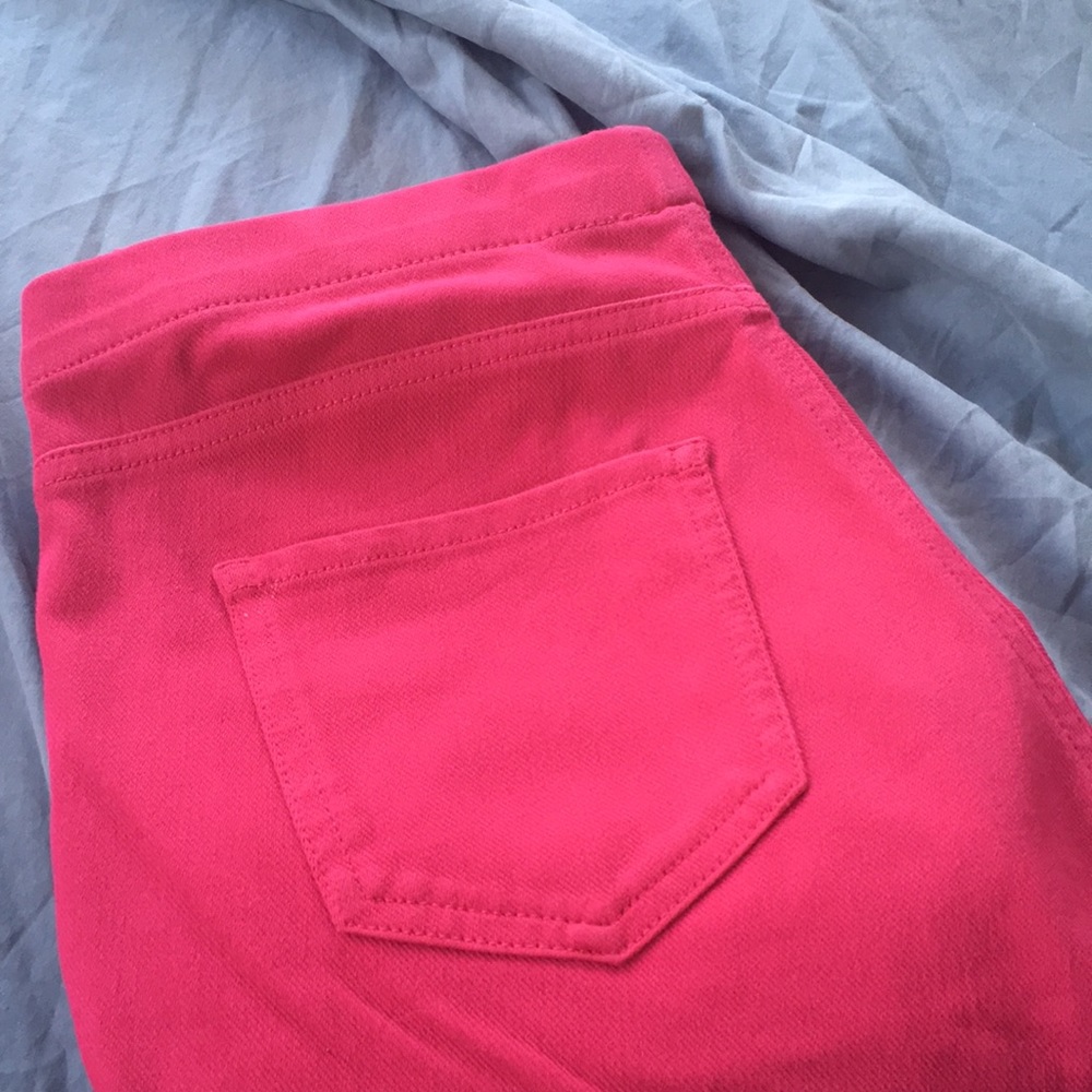Hot pink legging jeans